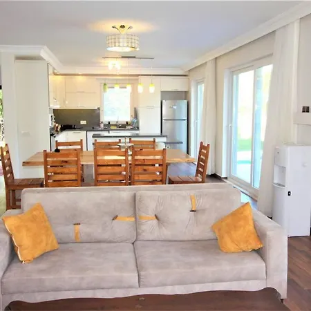 Villa Lasthouse