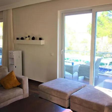 Villa Lasthouse