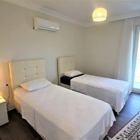 Lasthouse Villa *